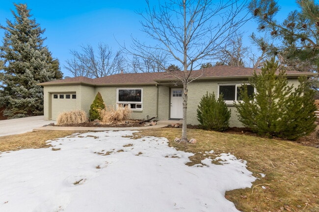 Building Photo - 4210 Balsam St