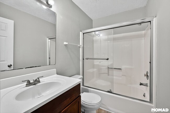 Building Photo - 209 Sunn Aire Ct