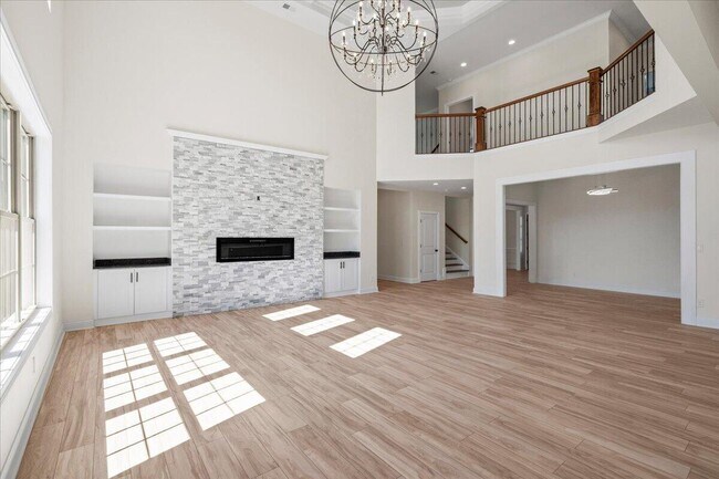 Building Photo - 417 Weston Park