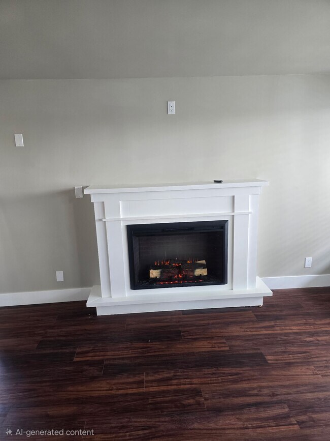 Building Photo - 605 W Crest Dr