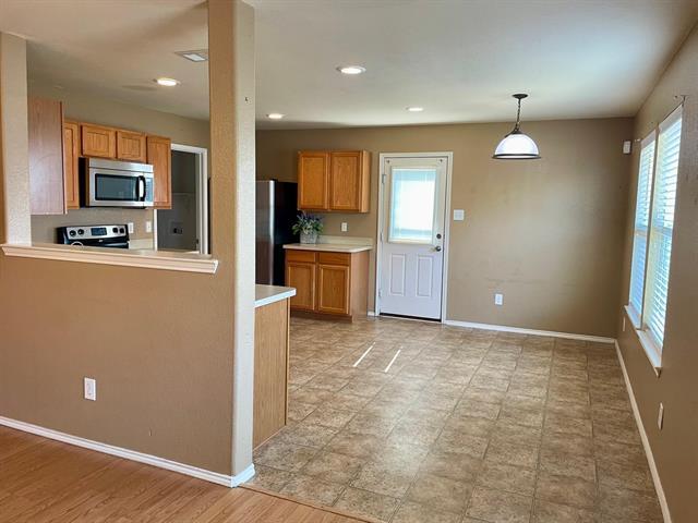 Building Photo - 12737 Northern Pine Dr