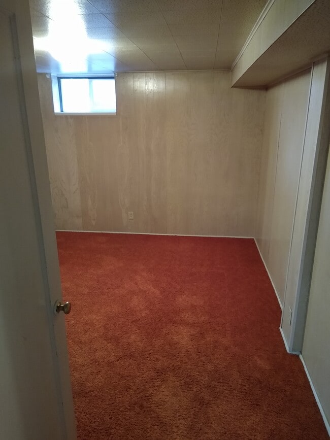 Building Photo - 86 N 1050 W