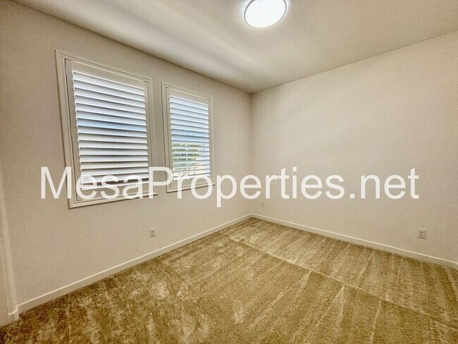 Building Photo - 7031 Aloe Ln