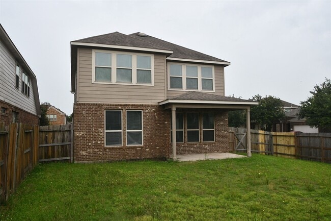 Building Photo - 16614 Spirit Lake Ct