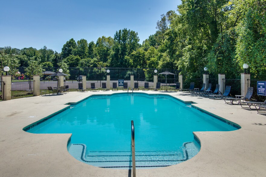 Stone Ridge 500505 Piccadilly Row Antioch TN 37013 Apartment Finder