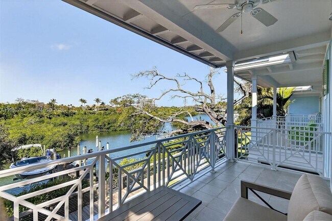 Building Photo - 620 Inlet Waters Cir