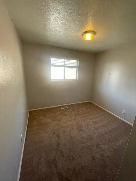 Building Photo - 1637 Avalon Rd