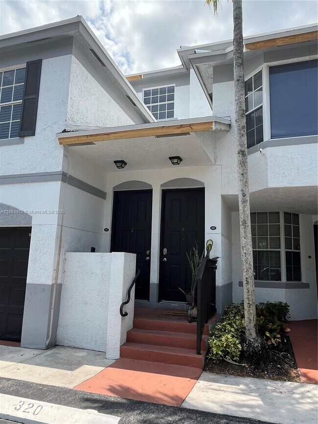 Primary Photo - 751 SW 148th Ave