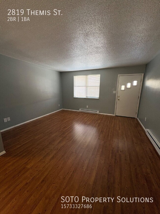 Building Photo - 2819 Themis St