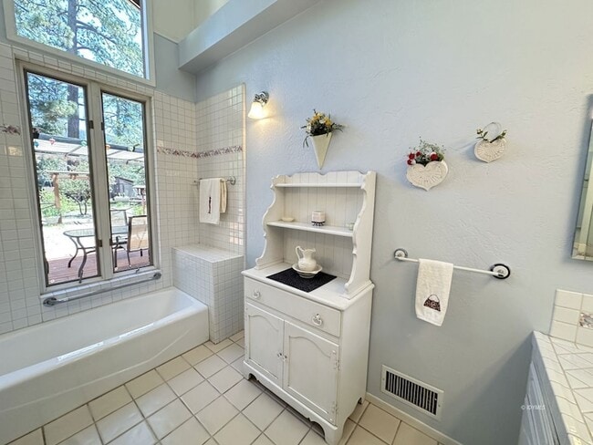 Building Photo - 26748 Mcmahan