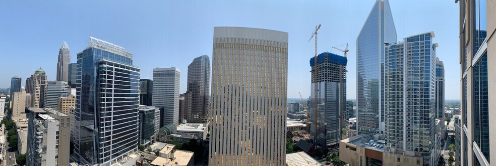 Building Photo - 544 S Church St