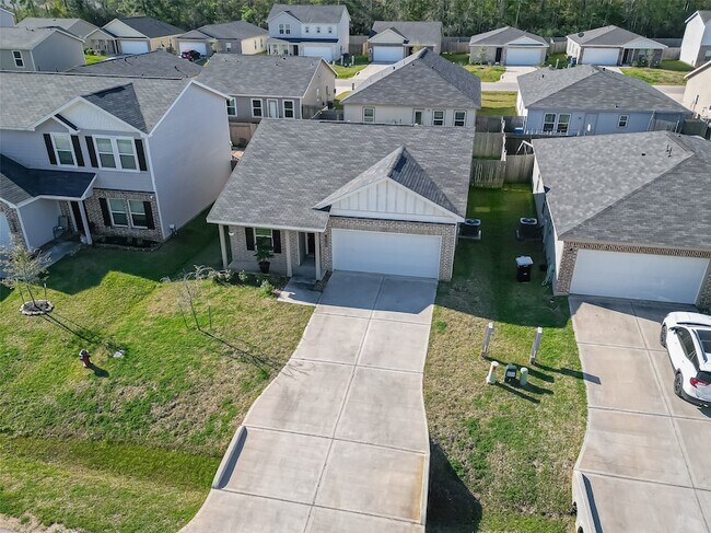Building Photo - 15708 Del Norte Dr