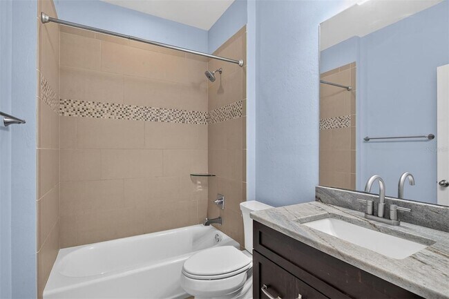 Building Photo - 2839 SW 87th Dr