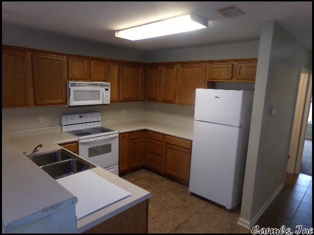 Building Photo - 10800 Frenchmen Loop