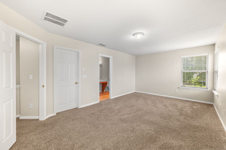 Building Photo - 137 Monte Carlo Ct