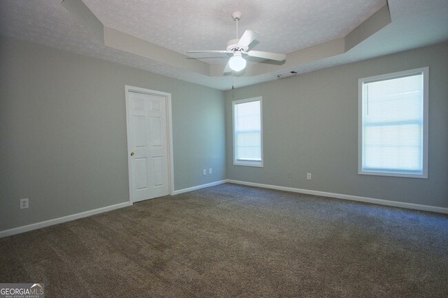Building Photo - 350 Windermere Dr