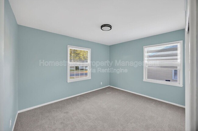 Building Photo - 408 Crawford Rd