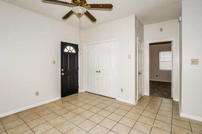 Building Photo - 4028 Long Creek Rd