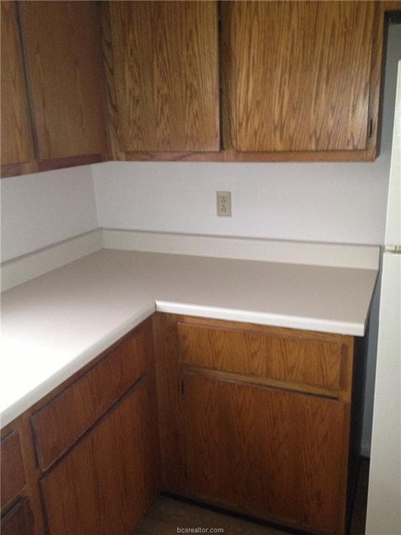 Building Photo - 906 Spring Loop