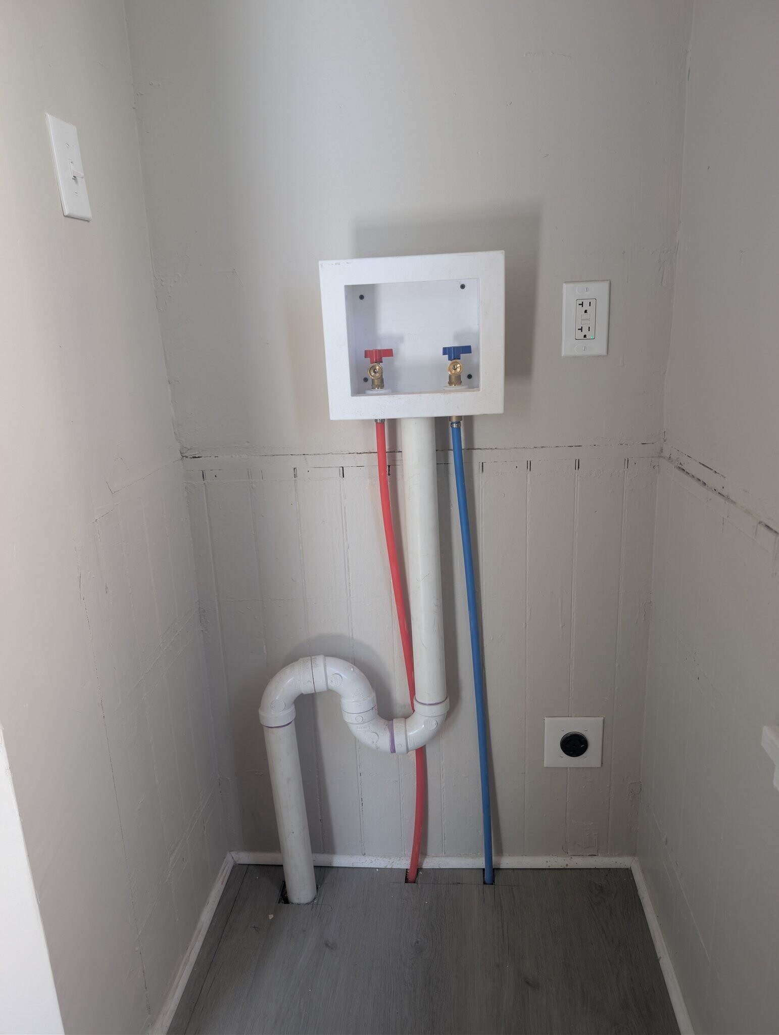 Building Photo - 502 Marion St