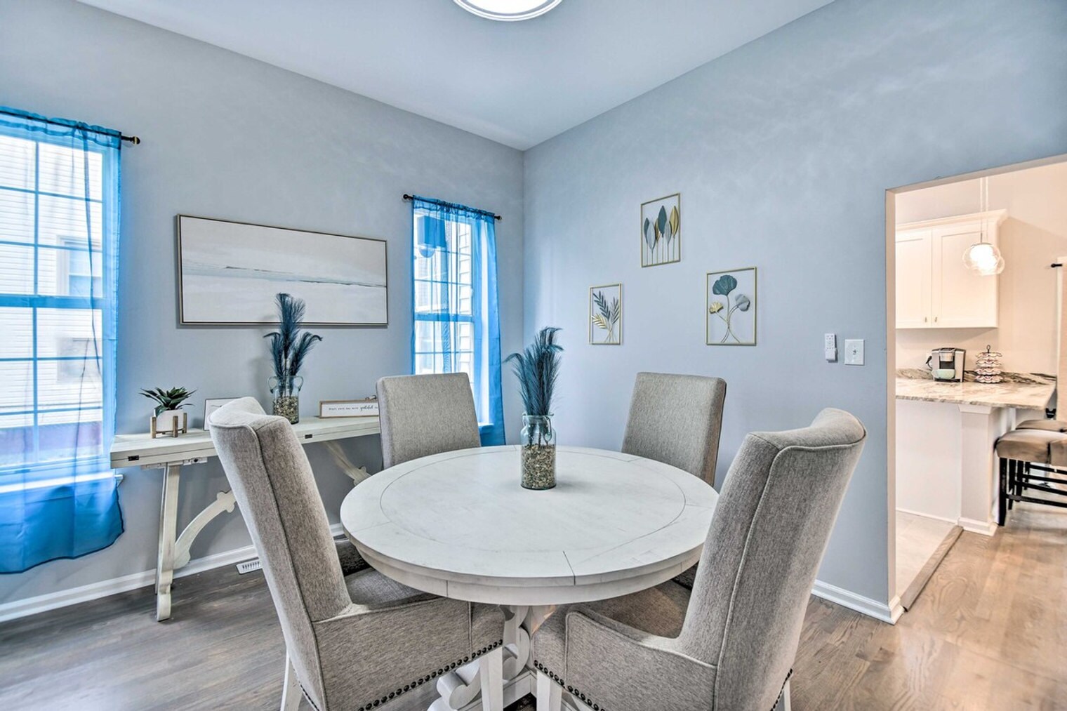 Building Photo - 740 W 31st St