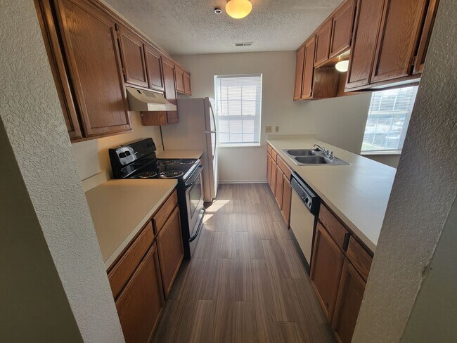 Interior Photo - College Place Apartments!