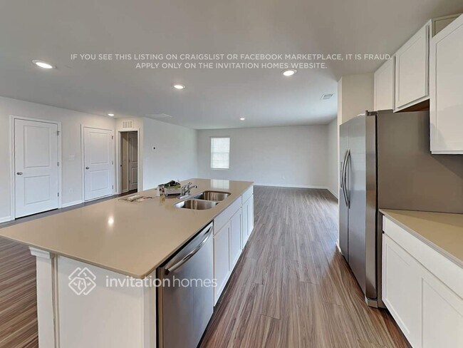 Building Photo - 5125 Spring Breeze Blvd