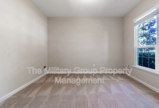 Building Photo - 216 S Torwood Dr