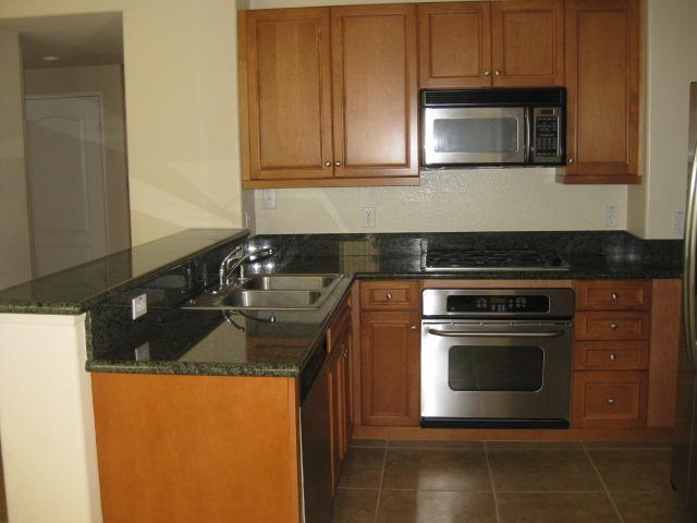 Building Photo - ***BEAUTIFUL SAVANNAH TERRACE CONDO***