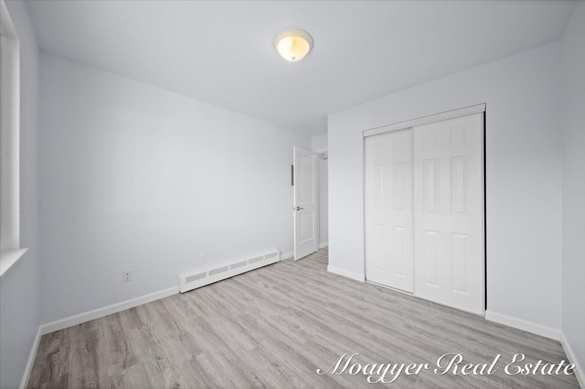 Building Photo - 1041 Abbey Ct