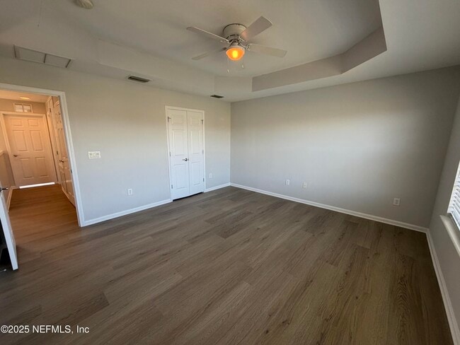 Building Photo - 6342 Autumn Berry Cir