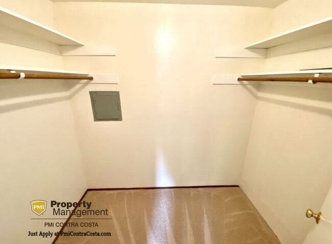 Building Photo - 1171 Honey Trail