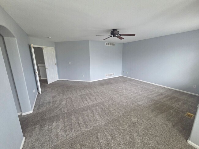 Building Photo - Beautiful Highlands Ranch Home with Finished Basement & 3-Car Garage!