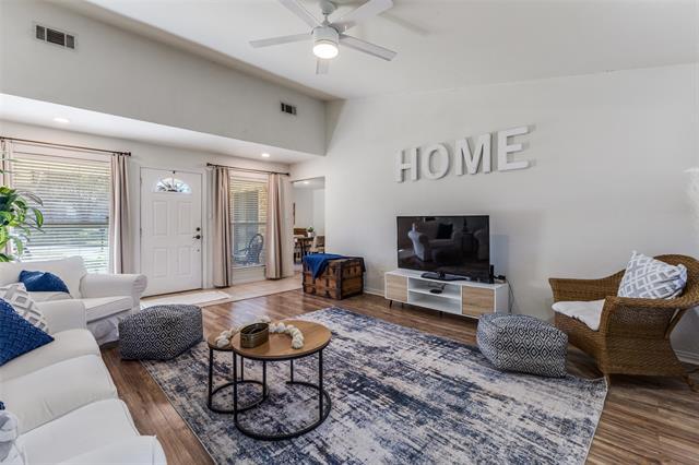 Building Photo - 505 Wildwood Ter