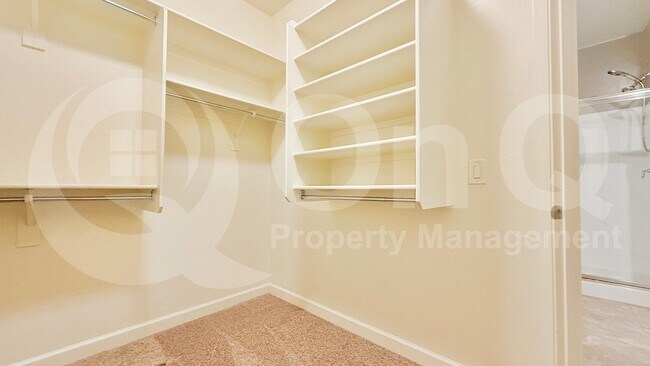 Building Photo - 1228 E Palo Verde Dr