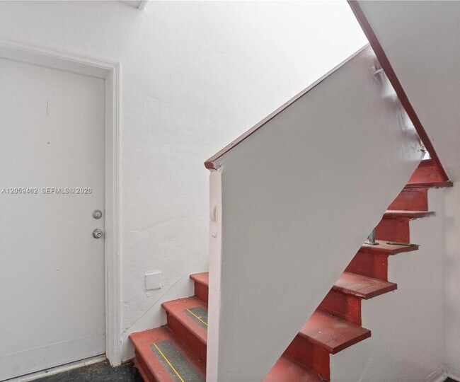 Building Photo - 744 85th St