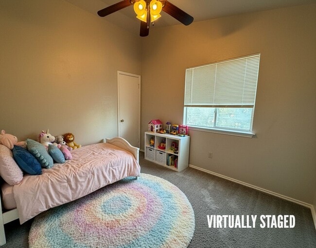 Building Photo - 2501 Windmill Dr