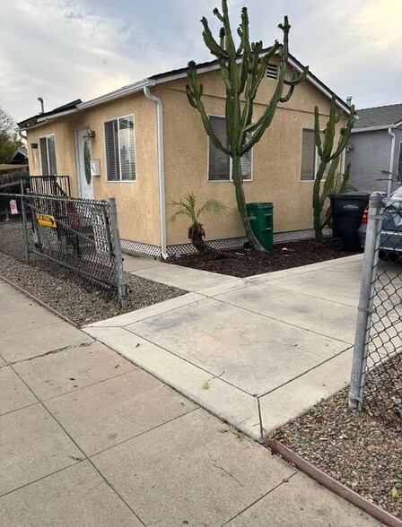 Building Photo - 3676 Euclid Ave