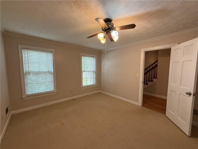 Building Photo - 3209 Henderson Walk