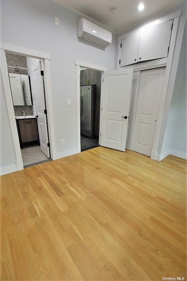 Building Photo - 48-54-54 46th St