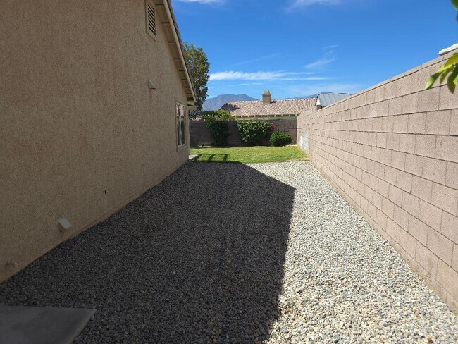 Building Photo - 45705-45705 Coldbrook Ln