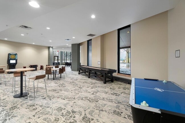 Building Photo - 1240 S 2nd St