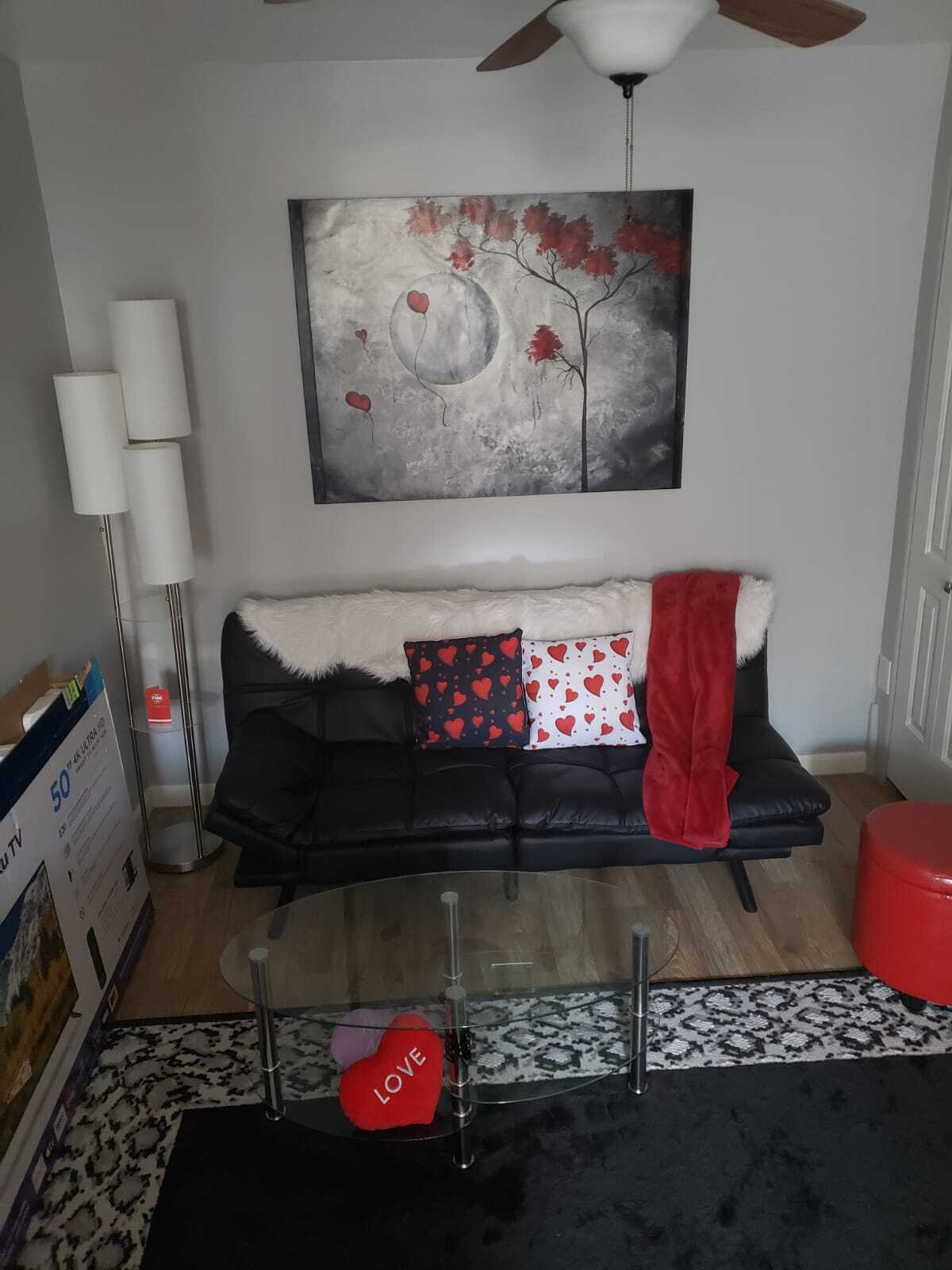 Living Room - 735 W 19th St