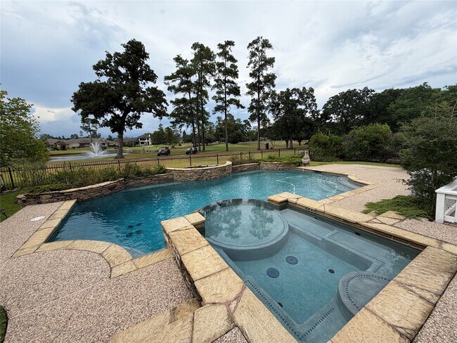 Building Photo - 25047 Northampton Forest Dr