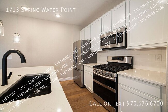 Building Photo - 1713 Spring Water Pt