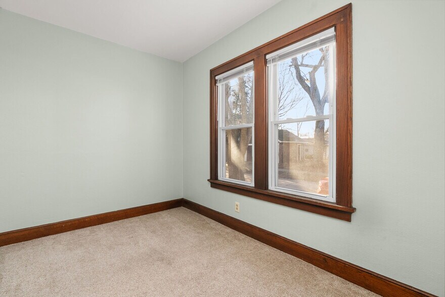 Bedroom 2 - 21 Farwell St