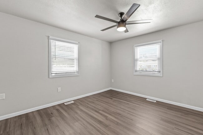 Building Photo - 1408 Quiet Ct