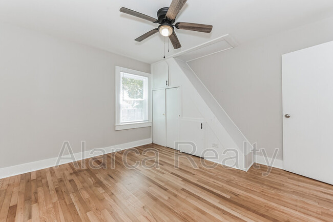 Building Photo - 1027 Briarhill Rd