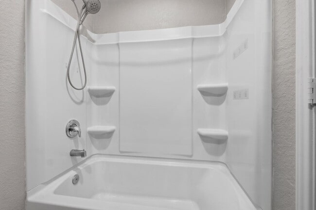 Building Photo - *Half off of the 1st months rent!*