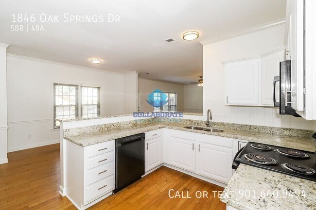 Building Photo - 1846 Oak Springs Dr